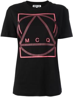 футболка с геометрическим принтом McQ Alexander McQueen