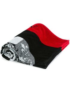 badges towel Alexander McQueen