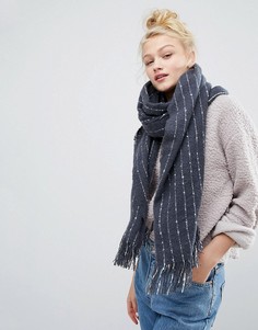 Шарф oversize в полоску Monki - Серый