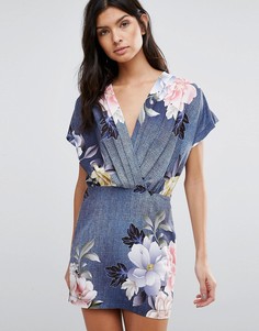 Oversize-платье мини с цветочным принтом и запахом Liquorish - Синий