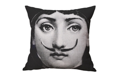 Подушка с портретом Лины Пьеро Форназетти "Whiskers" DG