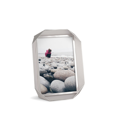 Фоторамка "Fotobend" Umbra