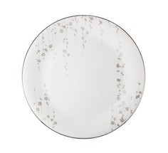 Тарелка обеденная Mikasa