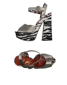Сандалии Charlotte Olympia