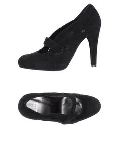 Туфли Stuart Weitzman