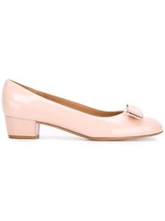 туфли 'Vara' Salvatore Ferragamo