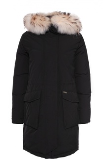 Парка с меховой отделкой и капюшоном Woolrich