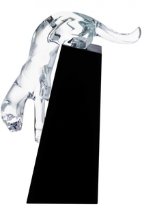 Пантера на охоте Panther Baccarat