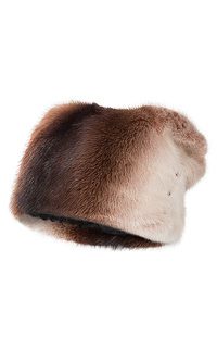 шапка из меха норки с декором Slava Furs