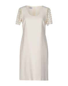 Короткое платье Moschino Cheapandchic