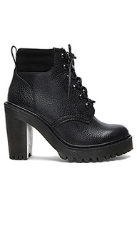 Persephone fl 6 eye boots - Dr. Martens
