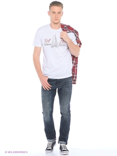 Футболка Colins