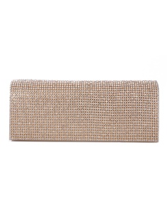 Клатчи Pretty Mania