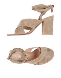 Сандалии Gianvito Rossi