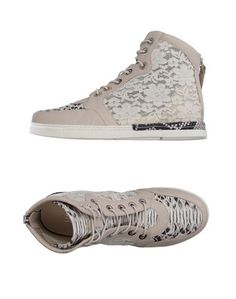 Высокие кеды и кроссовки Stuart Weitzman