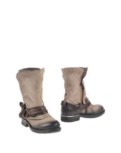 Полусапоги и высокие ботинки AIR Step