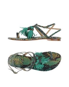 Вьетнамки Stuart Weitzman