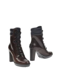 Полусапоги и высокие ботинки Tods