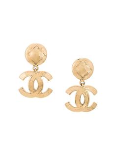 logo plaque earrings Chanel Vintage