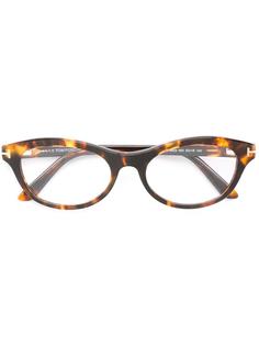 cat eye shaped glasses Tom Ford Eyewear