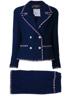 contrast trim suite  Chanel Vintage