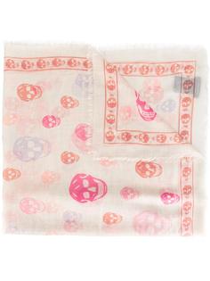 Skull scarf Alexander McQueen