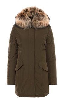 Пуховик с меховой отделкой капюшона Woolrich