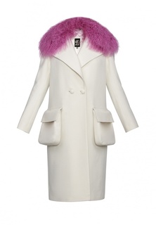 Купить женские пальто из шерсти ламы в интернет-магазине Lookbuck