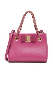 Миниатюрная объемная сумка с короткими ручками Melike Salvatore Ferragamo
