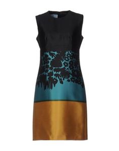Короткое платье Prada