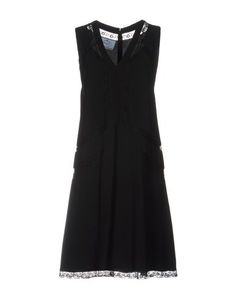 Короткое платье Prada