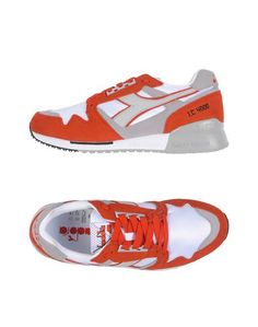 Низкие кеды и кроссовки Diadora