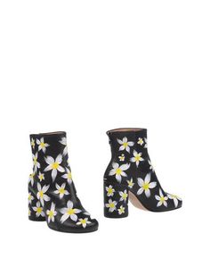 Полусапоги и высокие ботинки Maison Margiela 22