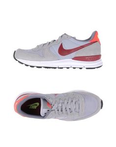 Низкие кеды и кроссовки Nike