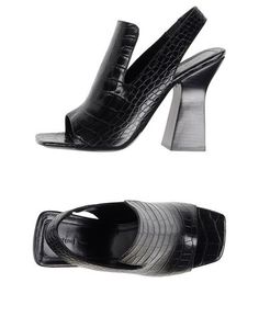 Сандалии CÉline