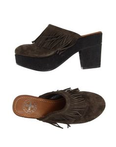 Мюлес и сабо Fiorentini+Baker