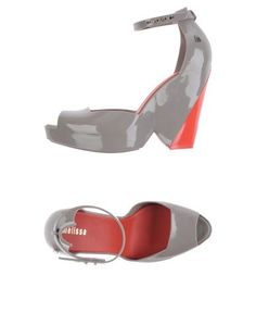 Сандалии Melissa