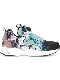 кроссовки Instapump Fury Road Reebok