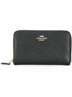 medium According zip wallet Coach