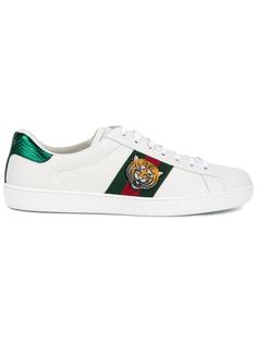 кеды с вышивкой тигра Gucci