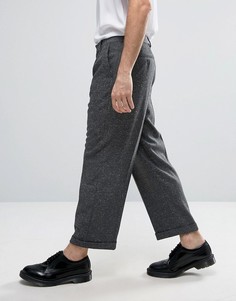 Темно-серые брюки с широкими штанинами и шевронным узором ASOS - Серый