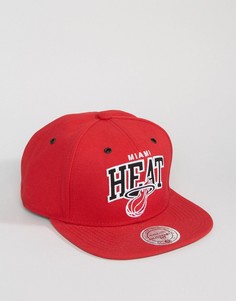 Бейсболка Mitchell &amp; Ness Miami Heat - Красный