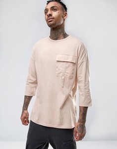 Oversize-футболка с рукавами 3/4 и карманом в стиле милитари ASOS - Розовый
