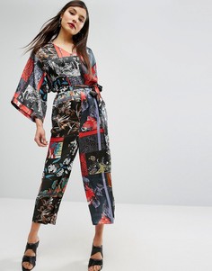 Атласный комбинезон с принтом ASOS - Мульти