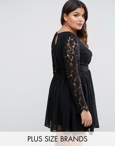 Короткое приталенное платье с кружевным верхом и вырезом капелькой сзади Club L Plus - Черный