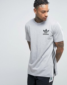 Длинная серая футболка adidas Originals BK7586 - Серый