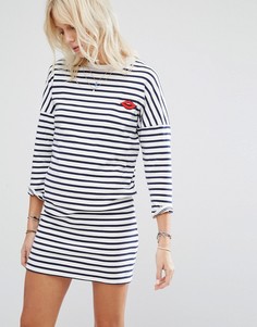 Платье-свитер в полоску с рисунком губ Maison Scotch - Мульти