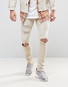 Светло-бежевые зауженные джинсы с принтом брызги краски Mennace - Кремовый