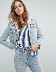 Джинсовая куртка на меховой подкладке Levis Vintage - Синий Levis®