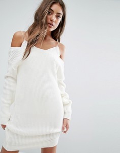 Платье-джемпер с открытыми плечами Boohoo - Кремовый